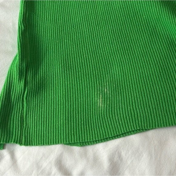 Green Ribbed Knit Dress - Picture 5 of 5